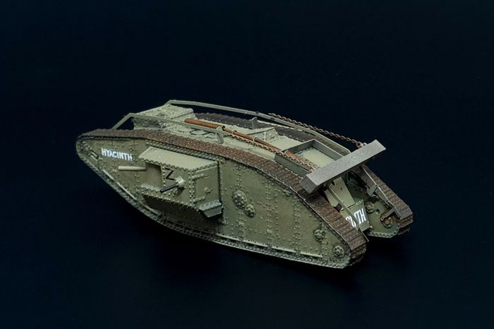 Brengun Models 1/144 MARK IV MALE British WWI Tank Resin & Photo Etch Model